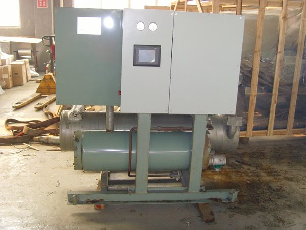 打安镇酒店中央空调不停机清洗方法介绍